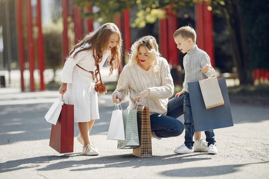 How to Organize Children's Clothes for New Mothers