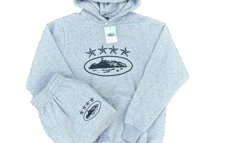 Fast Delivery Corteiz Clothing and Premium Feel in the UK