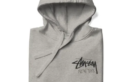 Stussy Fit Spring Fashion Trends