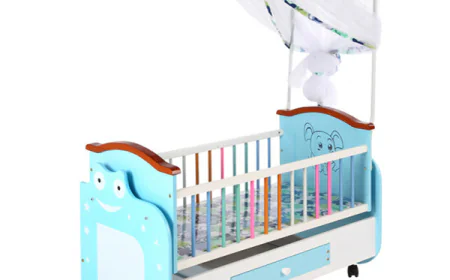 Why a Frog Theme Wooden Baby Cot is the Perfect Choice for Your Nursery