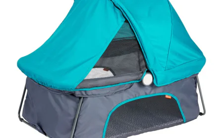 Newborn Baby Travel Carry Cot: Comfort and Safety on the Go