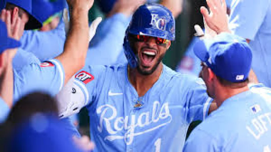 Alex Gordon involving 12 inexperienced persons upon Corridor of Fame ballot
