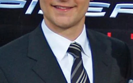 Tobey Maguire Net Worth: Spider-Man Millions and Poker Winnings