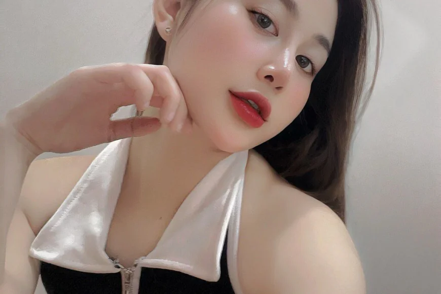 Bur Dubai Call Girls +971501780622 Turkish Beautiful Curvy Girls