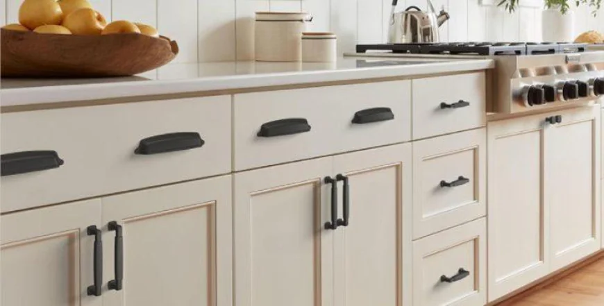 Cyprus Contemporary Arch Cabinet Pull 3 In. Black Bronze Black